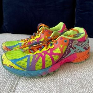 🚫SOLD🚫 ASICS Gel Noosa Tri 9 Running Shoes